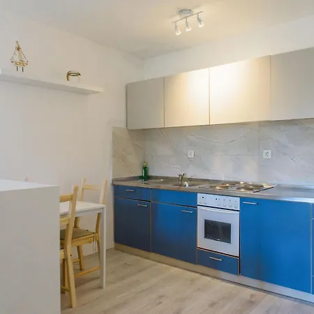 Floramye Apartment